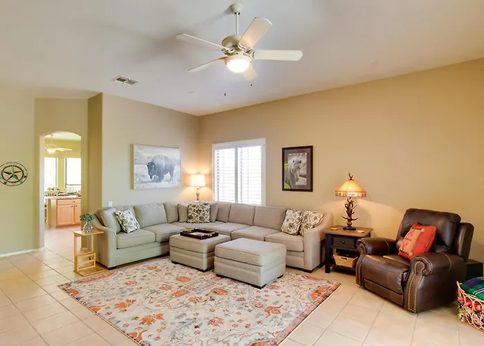 Walk To Trails: Mtn-view Mesa Getaway W/ Gril Holiday home *